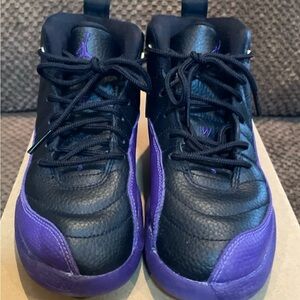 Jordan Kids Black and Purple Sneakers